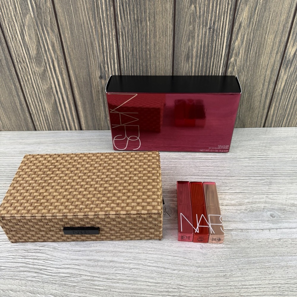 NARS Sur La Plage Lip Balm Set 3pc Woven Clutch Limited Edition New Open Box - Picture 2 of 16